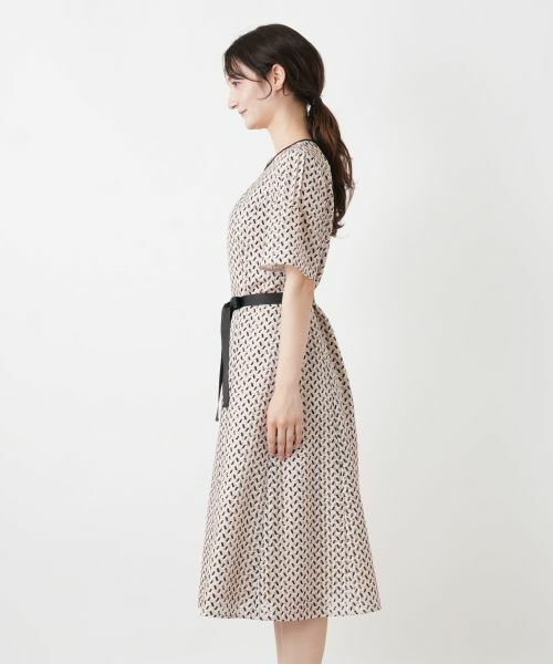 Leilian / レリアン ドレス | 幾何学柄フレアワンピース【Leilian WHITE LABEL】 | 詳細5