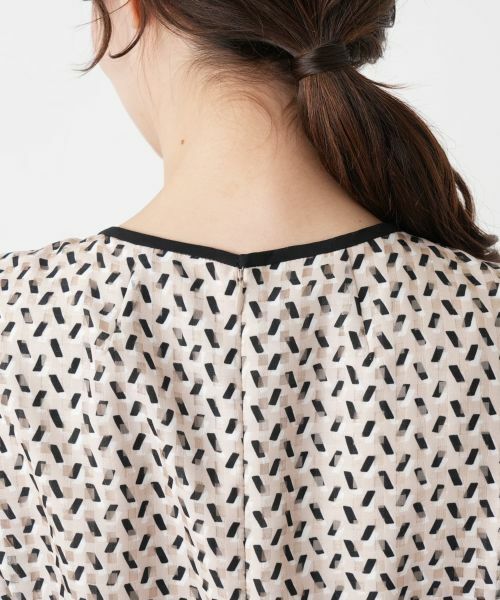 Leilian / レリアン ドレス | 幾何学柄フレアワンピース【Leilian WHITE LABEL】 | 詳細9