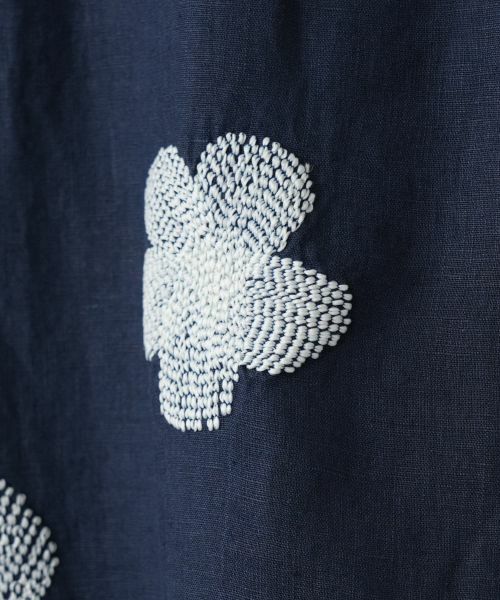 Leilian / レリアン シャツ・ブラウス | 花柄刺繍フレンチスリーブブラウス【ROSSO35】 | 詳細14