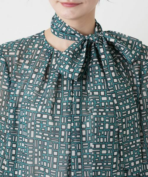 Leilian / レリアン シャツ・ブラウス | スカーフタイ幾何学柄ブラウス【Leilian WHITE LABEL】 | 詳細11