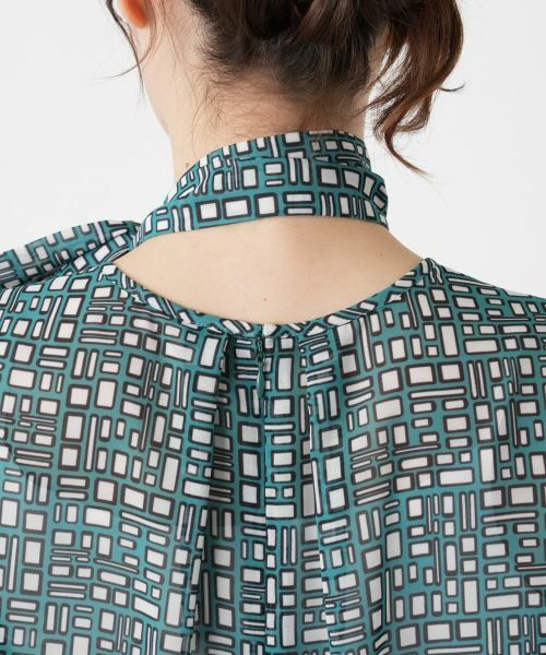 Leilian / レリアン シャツ・ブラウス | スカーフタイ幾何学柄ブラウス【Leilian WHITE LABEL】 | 詳細12