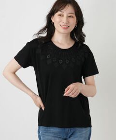 Leilian / レリアン カットソー | 刺繍クルーネックカットソー