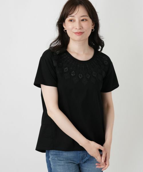 Leilian / レリアン カットソー | 刺繍クルーネックカットソー | 詳細2