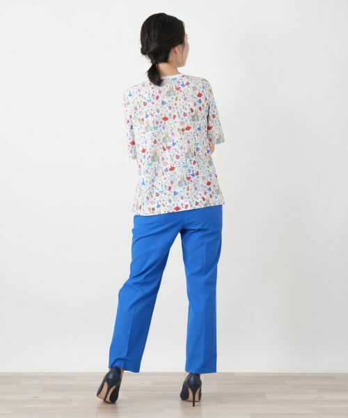 Leilian / レリアン Tシャツ | 総柄プリントクルーネックTシャツ | 詳細3