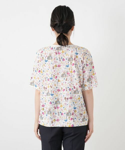 Leilian / レリアン Tシャツ | 総柄プリントクルーネックTシャツ | 詳細9