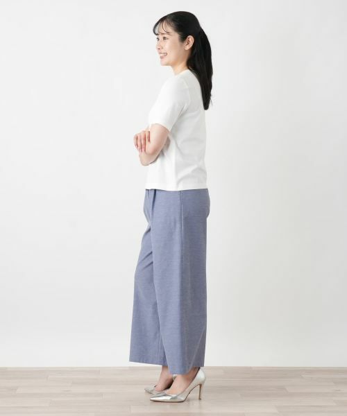 Leilian / レリアン Tシャツ | ボタニカル柄クルーネックTシャツ | 詳細8
