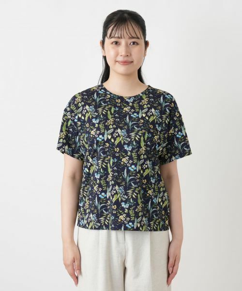 Leilian / レリアン Tシャツ | 小花柄クルーネックカットソー【Leilian WHITE LABEL】 | 詳細10