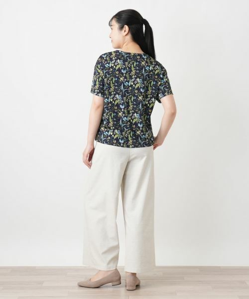 Leilian / レリアン Tシャツ | 小花柄クルーネックカットソー【Leilian WHITE LABEL】 | 詳細9