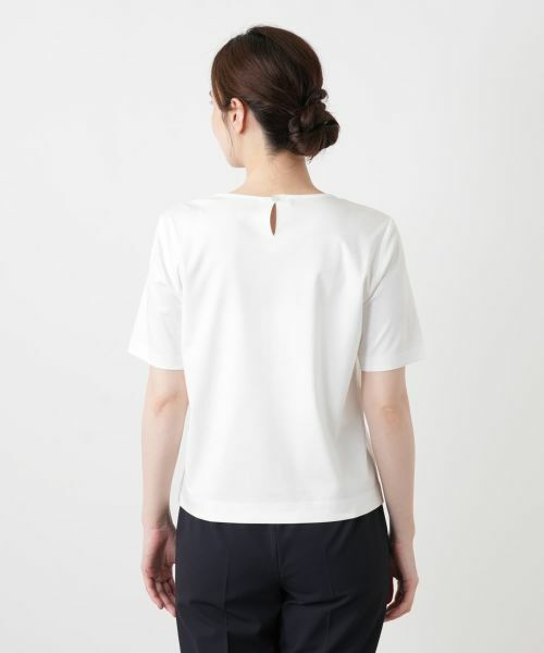 Leilian / レリアン Tシャツ | ビジューネックカットソー | 詳細9