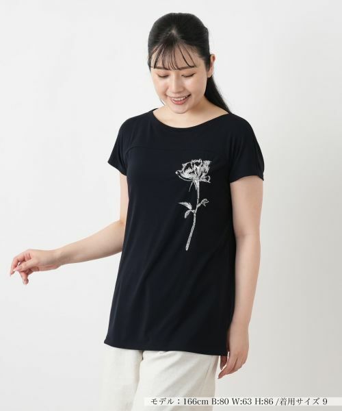 Leilian / レリアン カットソー | 刺繍クルーネックTシャツ(ネイビー)
