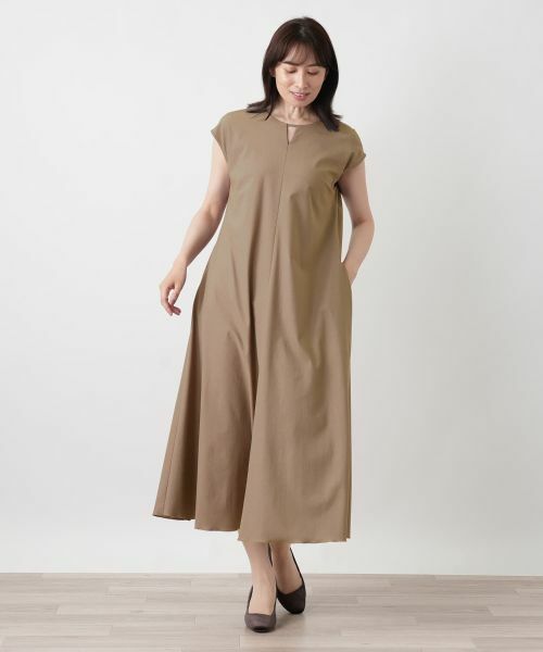 Leilian / レリアン ドレス | 洗えるスリットネックフレンチスリーブワンピース【Leilian WHITE LABEL】 | 詳細7