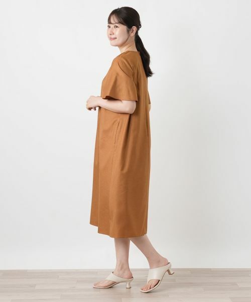 Leilian / レリアン ドレス | レース刺繍Vネックサックワンピース【Leilian WHITE LABEL】 | 詳細8