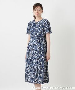 洗えるフラワー柄フレアワンピース【Leilian WHITE LABEL】
