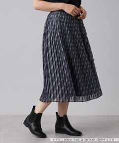 ＊＊Leilian__ / レリアン ミニ・ひざ丈スカート | 総柄プリ－ツスカ－ト