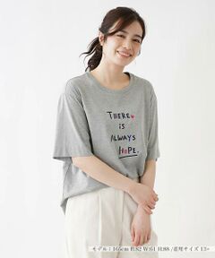 ロゴプリントTシャツ