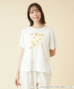 フラワープリントTシャツ