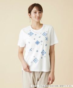 幾何学柄クルーネックTシャツ