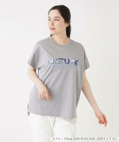 ロゴTシャツ