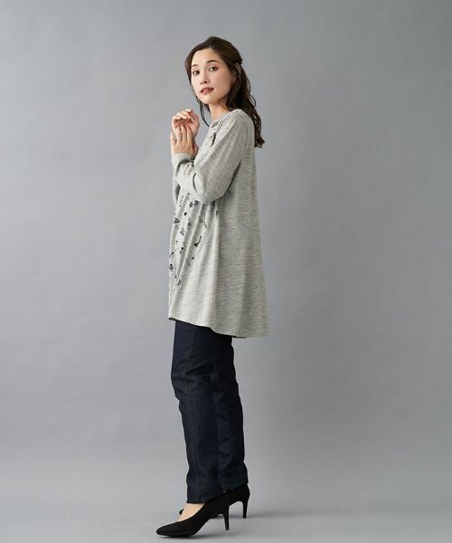 Leilian PLUS HOUSE / レリアンプラスハウス シャツ・ブラウス | モチーフプリントチュニック | 詳細12