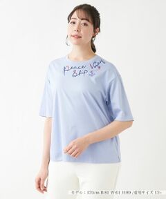 Leilian PLUS HOUSE / レリアンプラスハウス Tシャツ | 五分袖ロゴプリントＴシャツ【プラス企画】