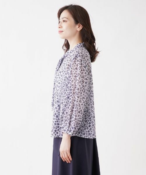 Leilian PLUS HOUSE / レリアンプラスハウス シャツ・ブラウス | 花柄ボウタイブラウス | 詳細5