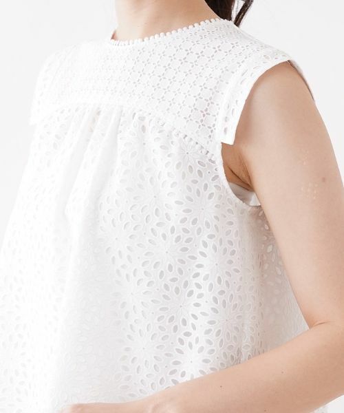Leilian PLUS HOUSE / レリアンプラスハウス シャツ・ブラウス | カットレースのノースリーブブラウス | 詳細9