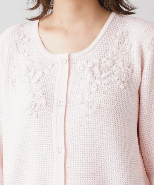 Leilian PLUS HOUSE / レリアンプラスハウス カーディガン・ボレロ | 【ONOFF使える】刺繍デザインカーディガン【CORSINI & PROTI】 | 詳細7