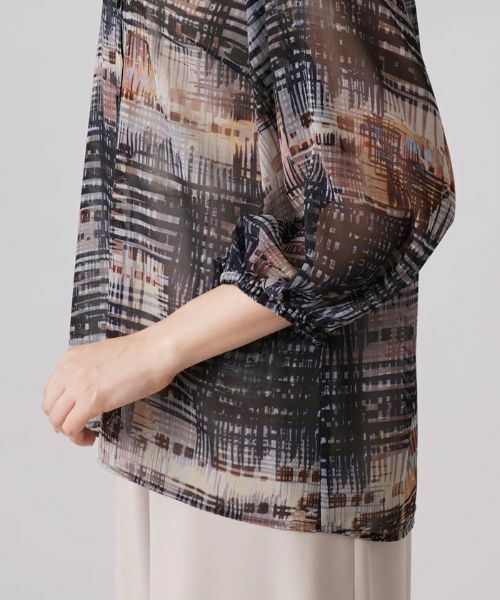 Leilian PLUS HOUSE / レリアンプラスハウス シャツ・ブラウス | プリントバルーンスリーブブラウス【ERICA】 | 詳細9