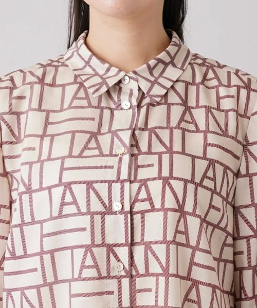 Leilian PLUS HOUSE / レリアンプラスハウス シャツ・ブラウス | 総柄ロゴプリントブラウス | 詳細7