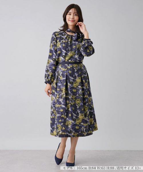 Leilian PLUS HOUSE / レリアンプラスハウス シャツ・ブラウス | スカーフタイフラワープリントブラウス | 詳細1