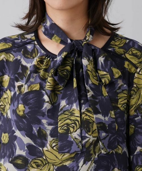 Leilian PLUS HOUSE / レリアンプラスハウス シャツ・ブラウス | スカーフタイフラワープリントブラウス | 詳細8