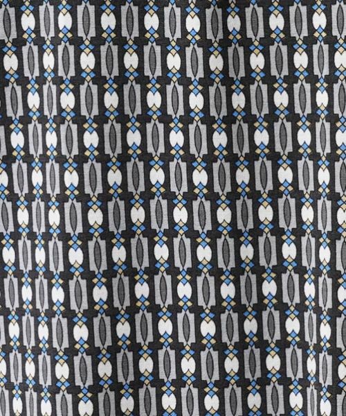 Leilian PLUS HOUSE / レリアンプラスハウス カットソー | 幾何学柄プリントタックブラウス | 詳細10