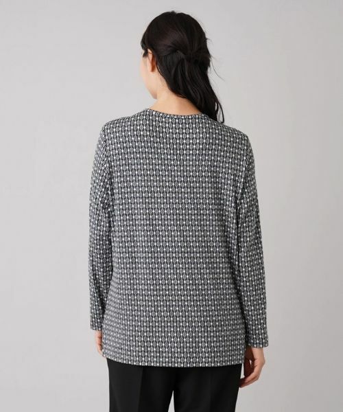 Leilian PLUS HOUSE / レリアンプラスハウス カットソー | 幾何学柄プリントタックブラウス | 詳細6