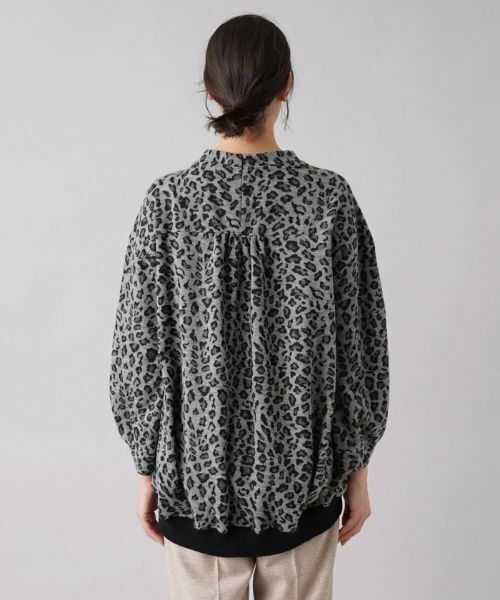 Leilian PLUS HOUSE / レリアンプラスハウス カットソー | レオパード柄ボトルネックプルオーバー | 詳細6