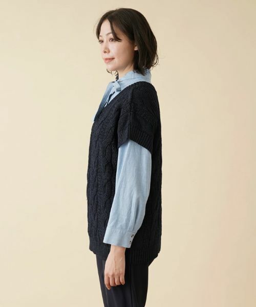 Leilian PLUS HOUSE / レリアンプラスハウス テーラードジャケット | ケーブル編みVネックニットベスト【プラス企画】 | 詳細7