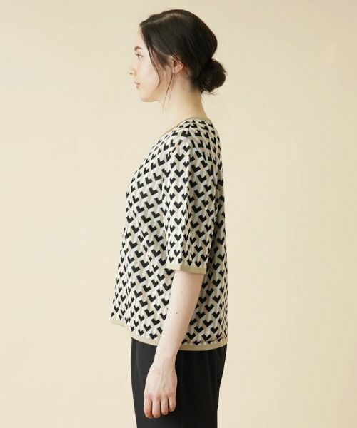 Leilian PLUS HOUSE / レリアンプラスハウス ニット・セーター | ジオメトリック柄クルーネックニット | 詳細5