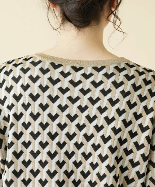 Leilian PLUS HOUSE / レリアンプラスハウス ニット・セーター | ジオメトリック柄クルーネックニット | 詳細8