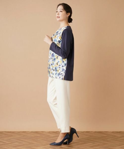 Leilian PLUS HOUSE / レリアンプラスハウス シャツ・ブラウス | 【店舗人気】フラワー柄切替タックブラウス【ERICA】【プラス企画】 | 詳細2