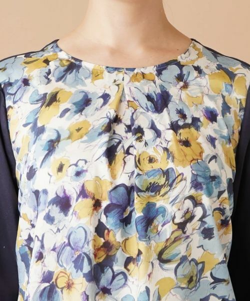 Leilian PLUS HOUSE / レリアンプラスハウス シャツ・ブラウス | 【店舗人気】フラワー柄切替タックブラウス【ERICA】【プラス企画】 | 詳細7