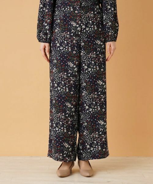 Leilian PLUS HOUSE / レリアンプラスハウス その他パンツ | 小花柄ワイドパンツ | 詳細4