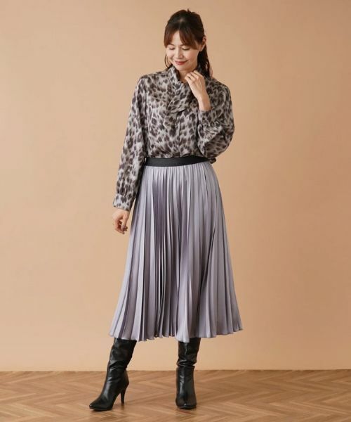 Leilian PLUS HOUSE / レリアンプラスハウス ロング・マキシ丈スカート | サテンプリーツスカート | 詳細1