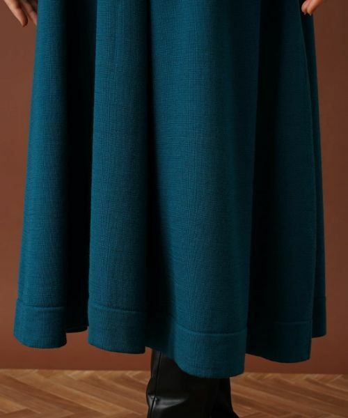 Leilian PLUS HOUSE / レリアンプラスハウス ドレス | ベルスリーブ切替フレアワンピース【Leilian：EZUMI】 | 詳細11