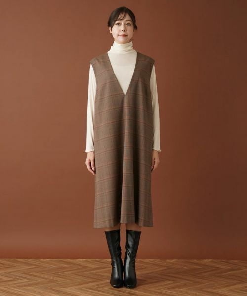 Leilian PLUS HOUSE / レリアンプラスハウス ロング・マキシ丈ワンピース | 【店舗人気】チェックVネックジャンパースカート | 詳細4