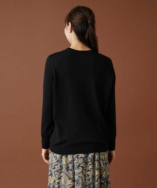 Leilian PLUS HOUSE / レリアンプラスハウス ニット・セーター | スパンコール刺繍クルーネックニット【プラス企画】 | 詳細10