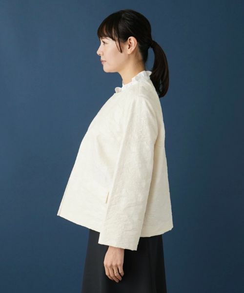 Leilian ホワイト ノーカラージャケット ノーカラージャケット | Leilian (Women)/レリアン | 三越伊勢丹
