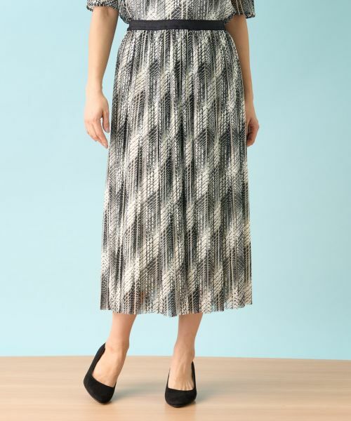 Leilian PLUS HOUSE / レリアンプラスハウス ロング・マキシ丈スカート | 洗えるモノトーンプリーツスカート【パワーネット】 | 詳細17