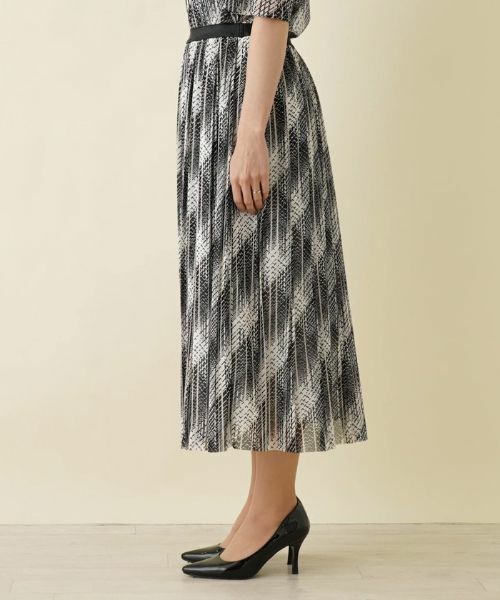 Leilian PLUS HOUSE / レリアンプラスハウス ロング・マキシ丈スカート | 洗えるモノトーンプリーツスカート【パワーネット】 | 詳細5