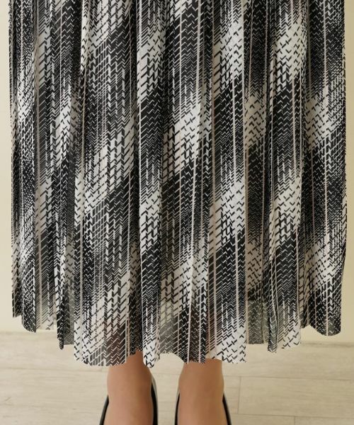 Leilian PLUS HOUSE / レリアンプラスハウス ロング・マキシ丈スカート | 洗えるモノトーンプリーツスカート【パワーネット】 | 詳細8