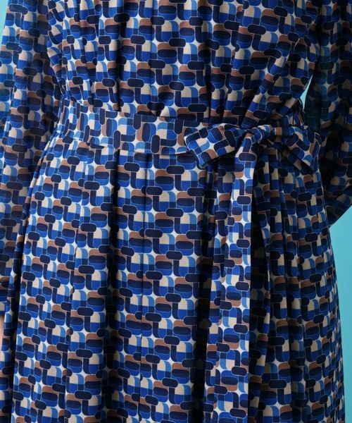 Leilian PLUS HOUSE / レリアンプラスハウス ドレス | Vネックワンピース【ROCHAS Premiere】 | 詳細12