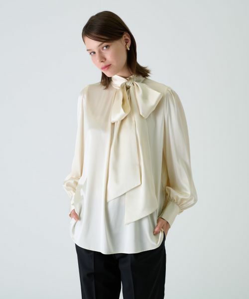 Leilian PLUS HOUSE / レリアンプラスハウス シャツ・ブラウス | スタンドカラーサテンブラウス【BOURGE】 | 詳細2